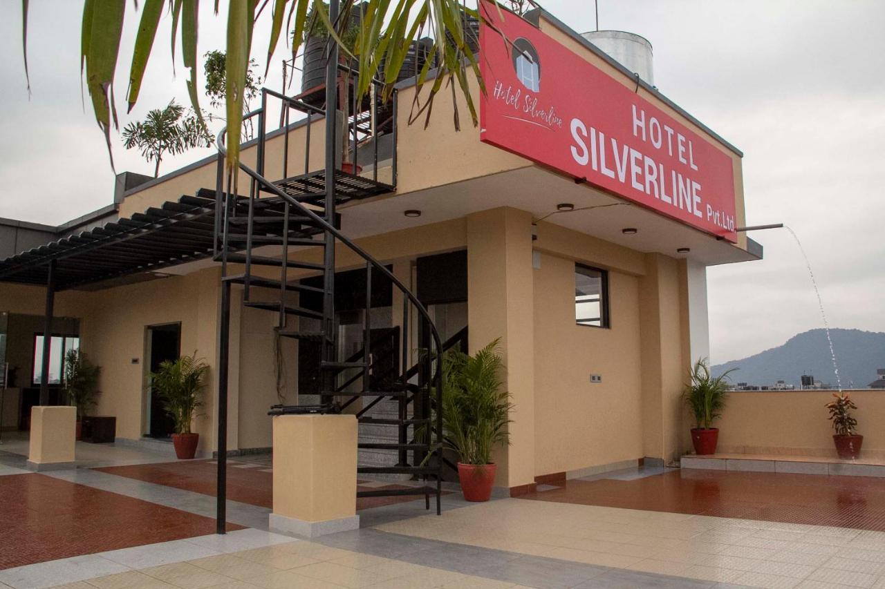 Hotel Silverline Покхара Екстер'єр фото