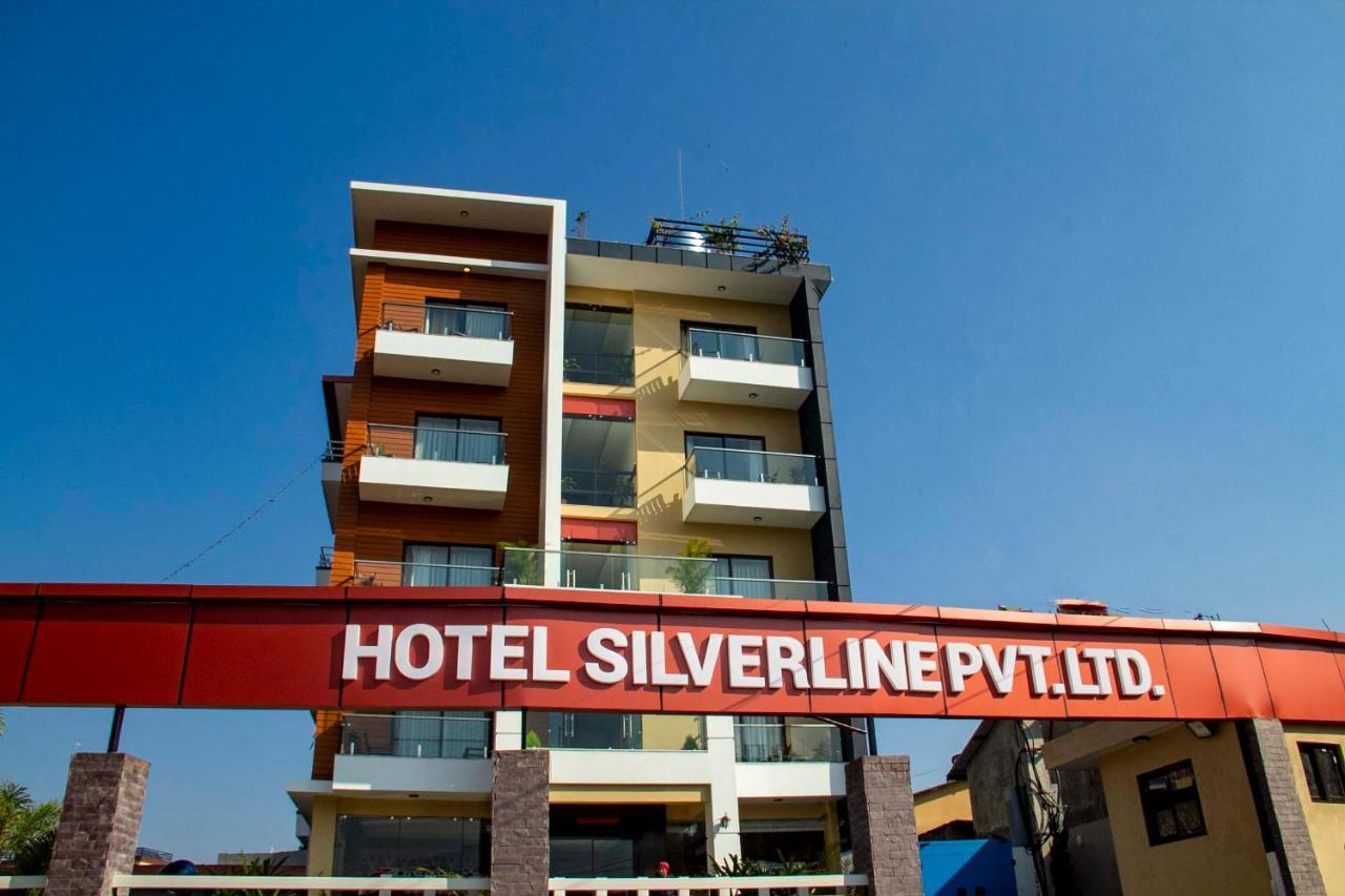 Hotel Silverline Покхара Екстер'єр фото