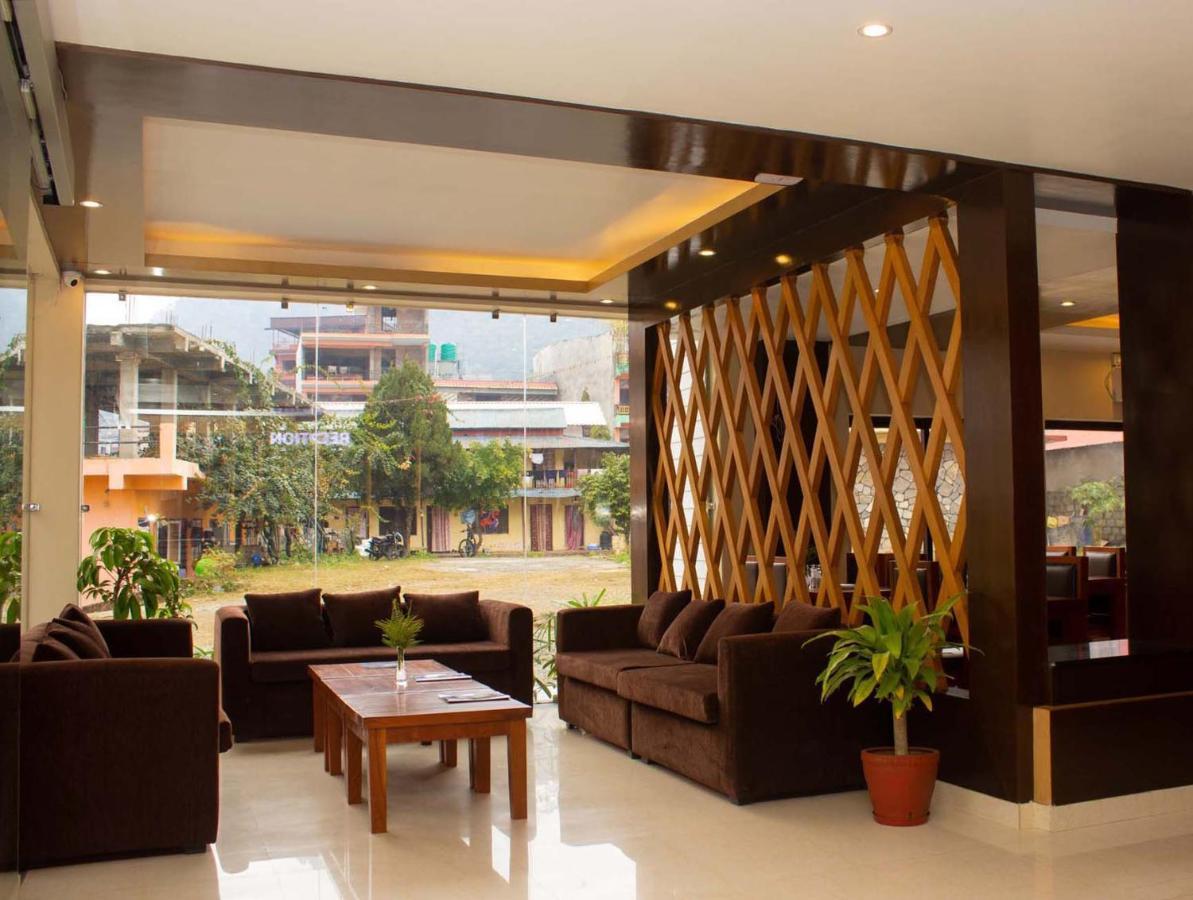 Hotel Silverline Покхара Екстер'єр фото